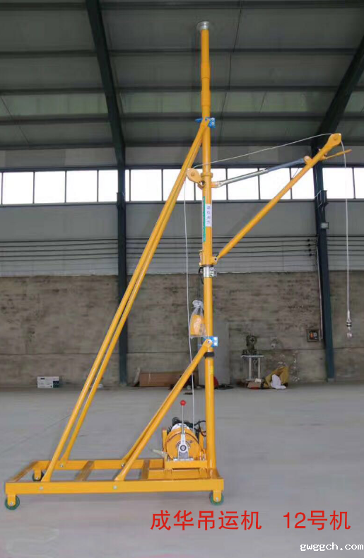 室外吊运机